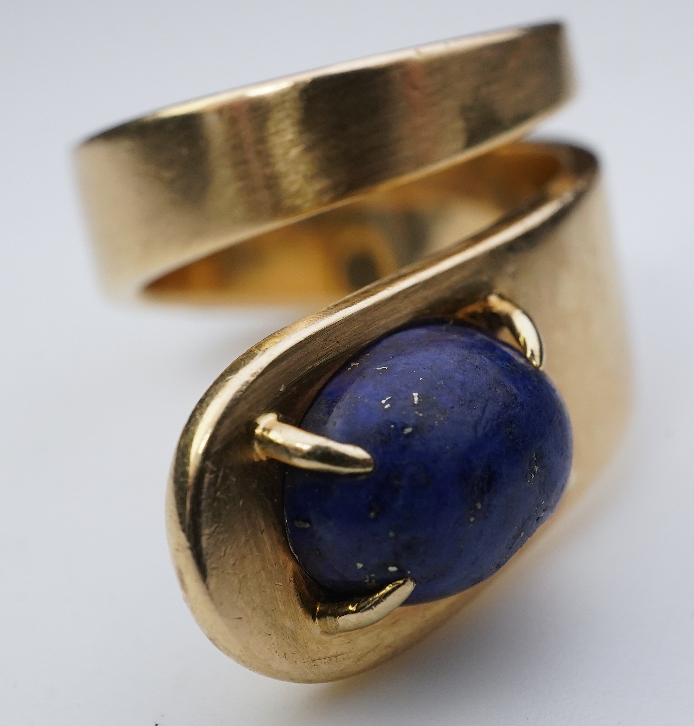 Jean Dinh Van for Cartier, a lapis lazuli ring, circa 1970